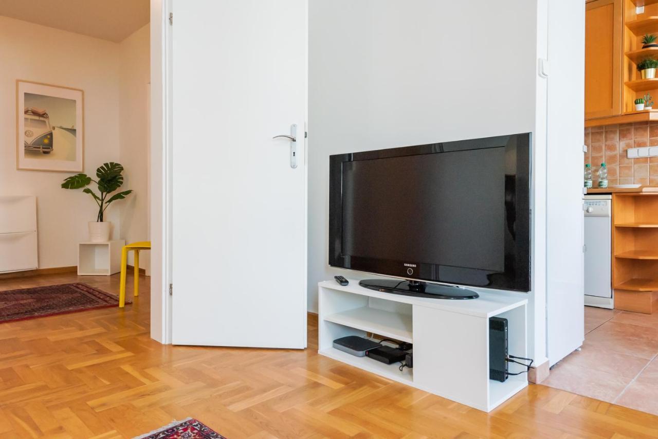 New Town Spacious Apartment วอร์ซอ ภายนอก รูปภาพ
